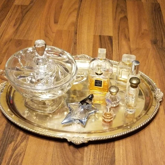 Vintage Cut Glass Apothecary Candy Dish With Lid - Picture 4 of 8